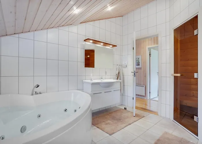 Tatti - 30km From The Sea By Interhome * Toftlund